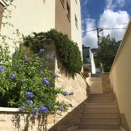 Апартаменти Casabrillantin Тучепи